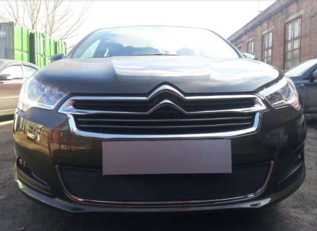 Защита радиатора "Standart" Citroen C4 седан (2013-2016) чёрная купить недорого с доставкой в Томилино