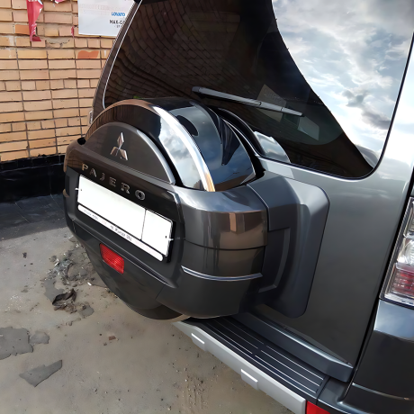Защитный бокс для запасного колеса Mitsubishi Pajero 4 купить недорого с доставкой в Томилино
